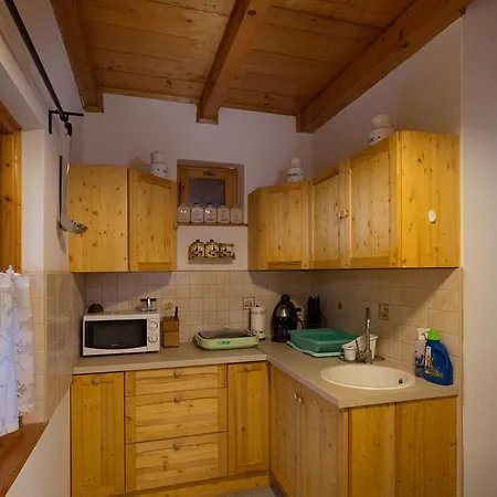 Matyi Bacsi Vendeghaz Apartment